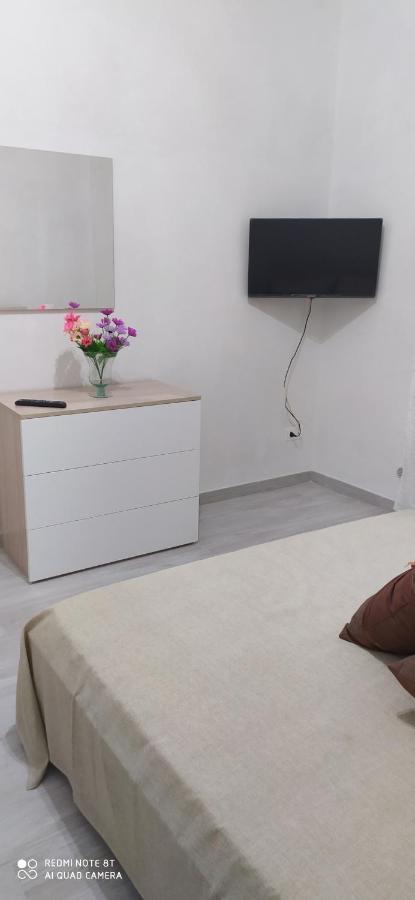 הוילה פקינו Casa Vacanze Cloe מראה חיצוני תמונה