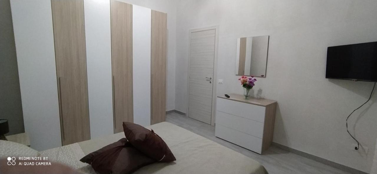 הוילה פקינו Casa Vacanze Cloe מראה חיצוני תמונה